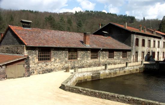 Musée de la faux et de la vie ouvrière (© Renaud Aulagner 2007)